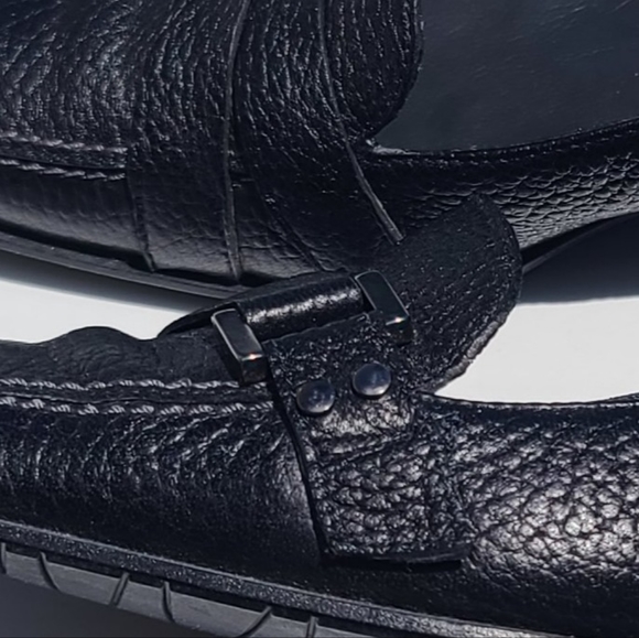 Stuart Weitzman kitten heels black leather shoes with tiny heels size 7.5M - Picture 7 of 12